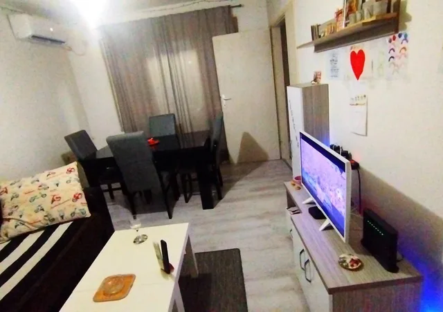 Apartament dydhomësh i mobiluar në Gjorçe Petrov 1