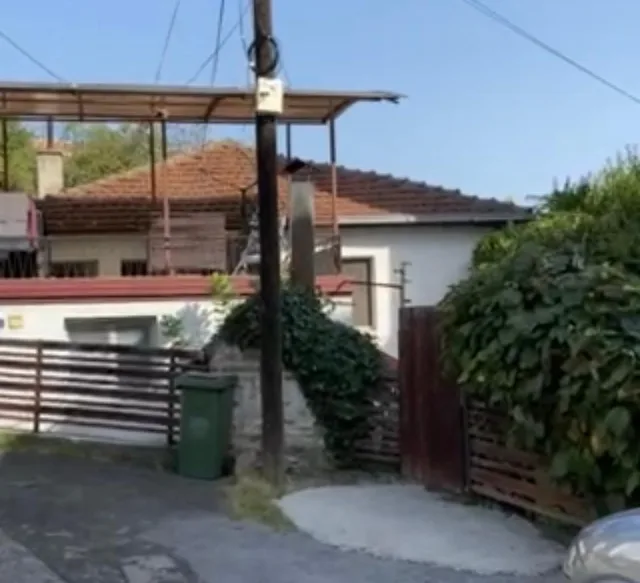 House on Slavejko Arsov St., Vodno 1