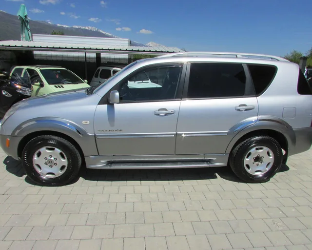 REXTON 2.7 CDI 120kw 4x4 AVTOMATIK 2006god. "AVTOCENTAR" 1