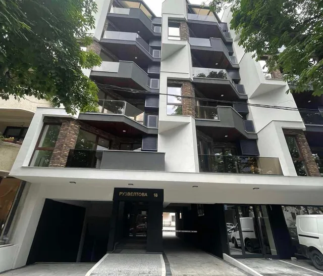 New two-room empty apartment in Centar - ul. Ruzveltova 1