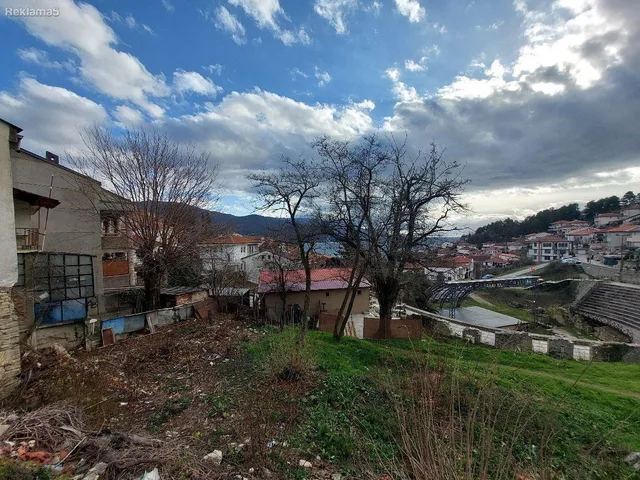 IMPERIA – Property in the old part of the city 1