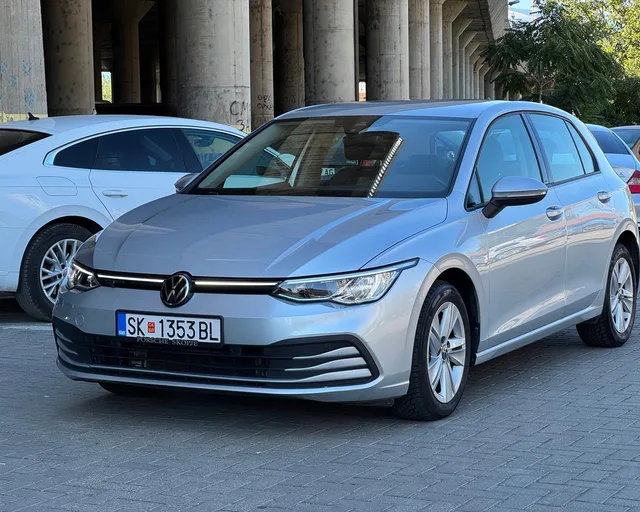 Golf 8 1.5etsi 150ks 1
