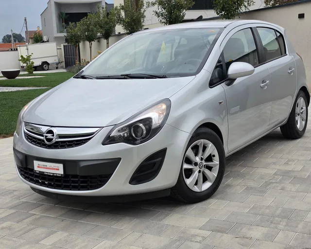 OPEL CORSA D 1.4 I FACELIFT IMPORTED FROM SWITZERLAND EXTRA EQUIPMENT 1