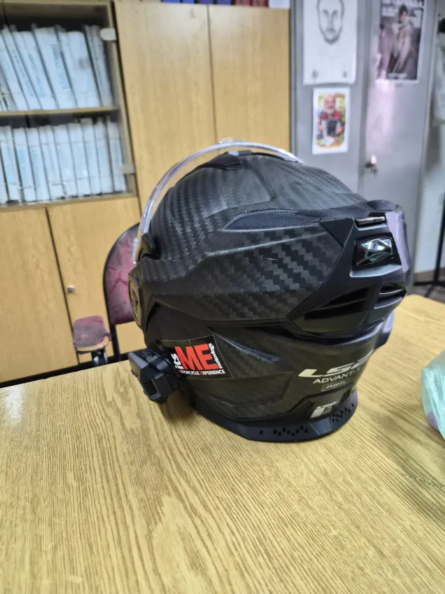 LS2 Advant-X Carbon flip-up helmet in matte black