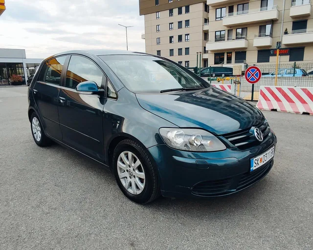 VW Golf V 5 PLUS TDI FULL PAJISJE 2006 GJENDJE SHUMË E BUKUR 1