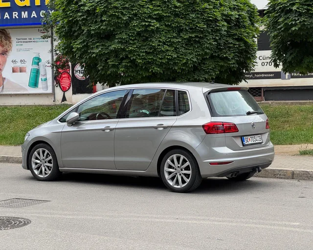 Golf 7 Sportsvan 2.0tdi 150ks highline 1