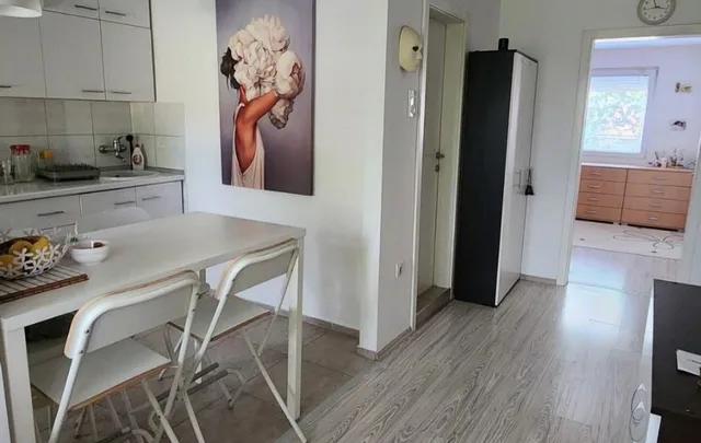 Beautiful renovated furnished house in Cento 1