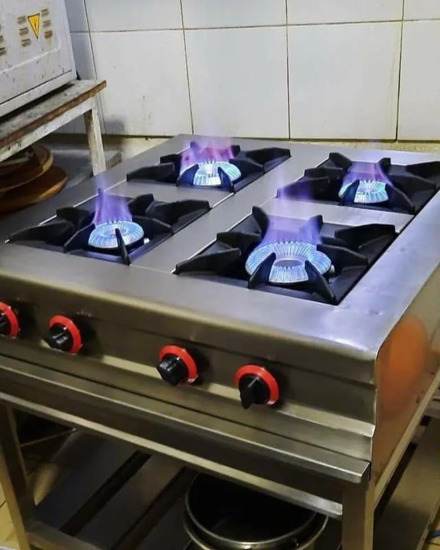 Aparate gatimi reso sobë për kuzhinë profesionale inox 1